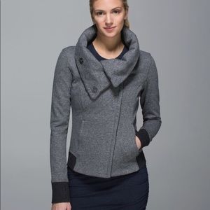 NWOT Lululemon karmacollected jacket sweater 6